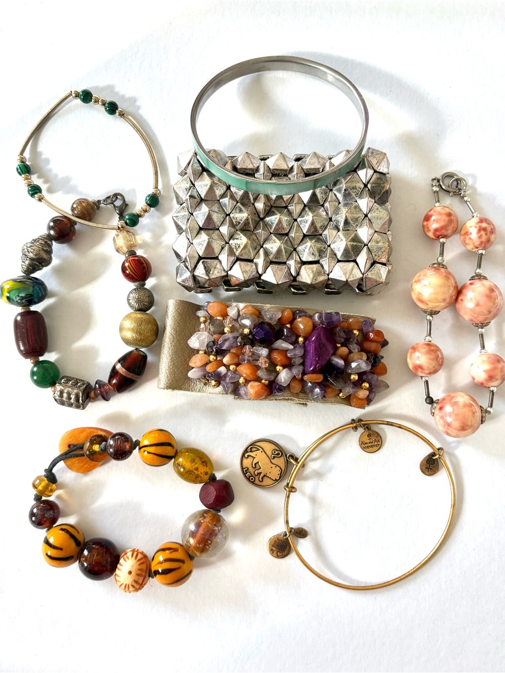 Mixed Lot of  Womens Fashion Bracelet Set of 8 Wonderful Value
